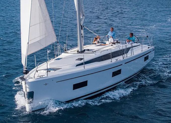 Bavaria C42