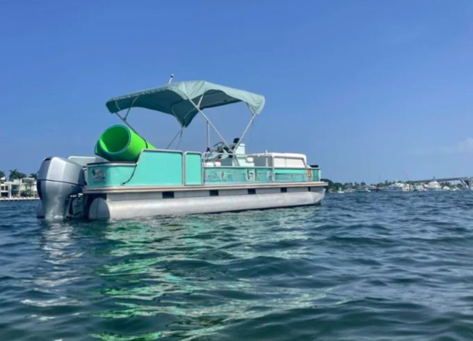 Pontoon 24