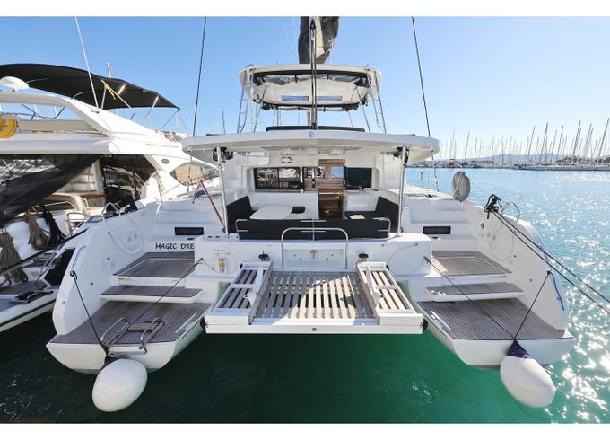 Lagoon 46