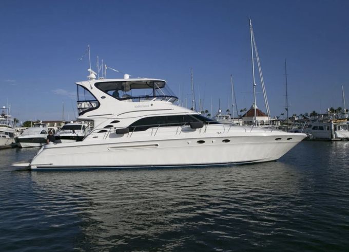 Sea Ray 550 Sedan Bridge