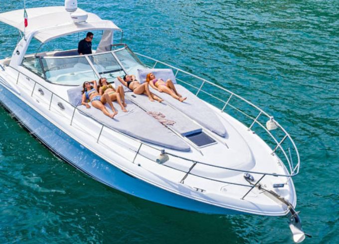 Sea Ray 460