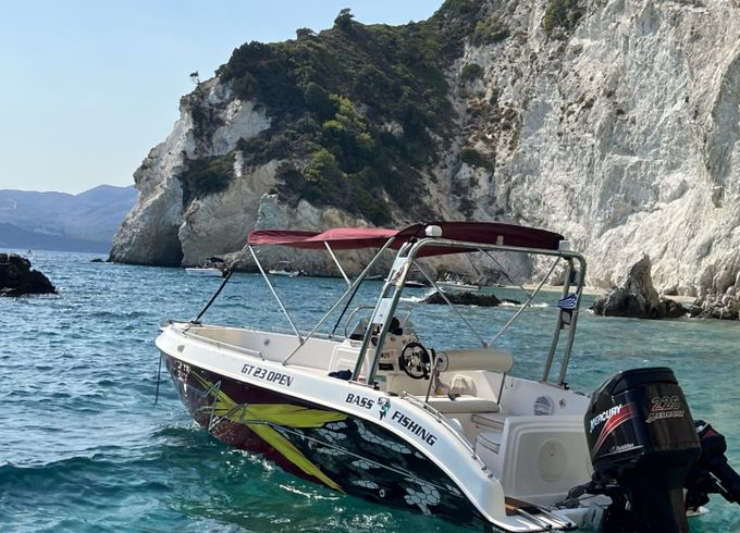 Volos Marine GT 23 Open