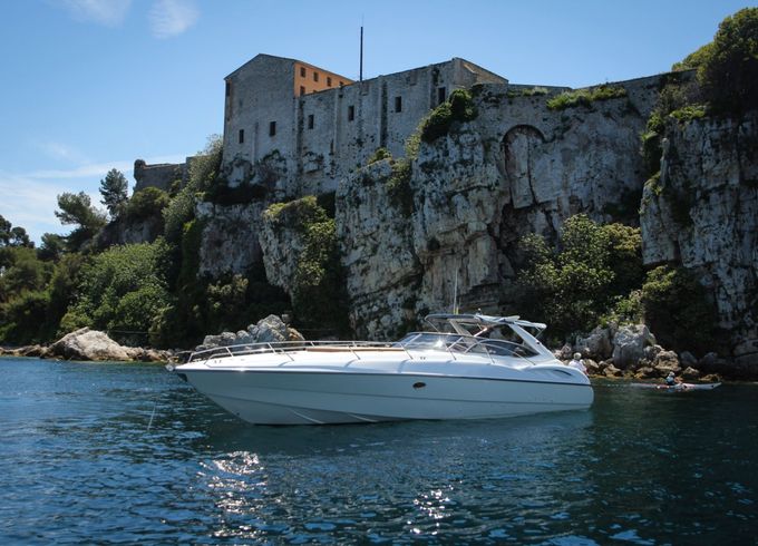 Sunseeker 48