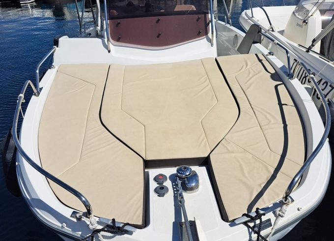 Bénéteau Flyer 6 SUNdeck