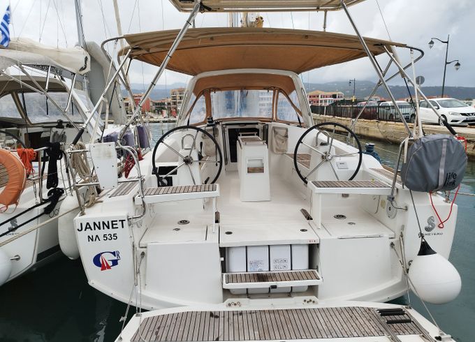 Bénéteau Oceanis 38.1