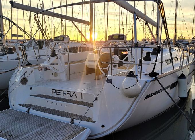 Bavaria Cruiser 51