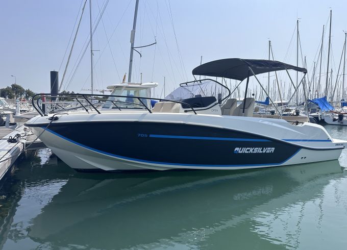Quicksilver 705 Open