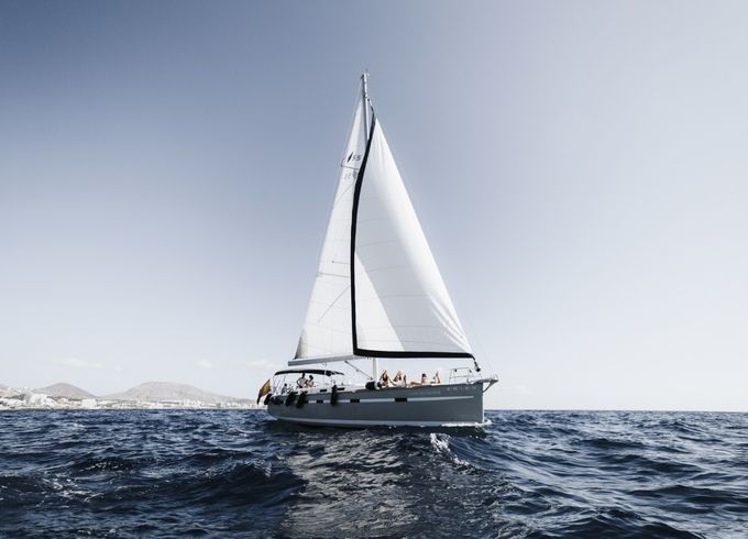 Bavaria Cruiser 55