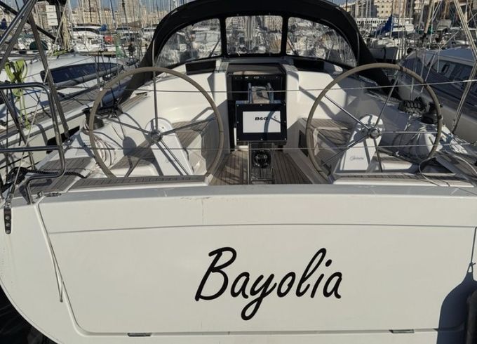 Hanse 348