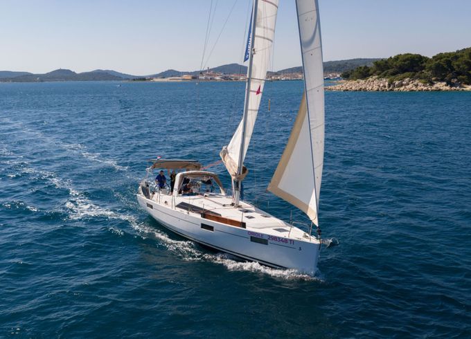 Bénéteau Oceanis 41.1