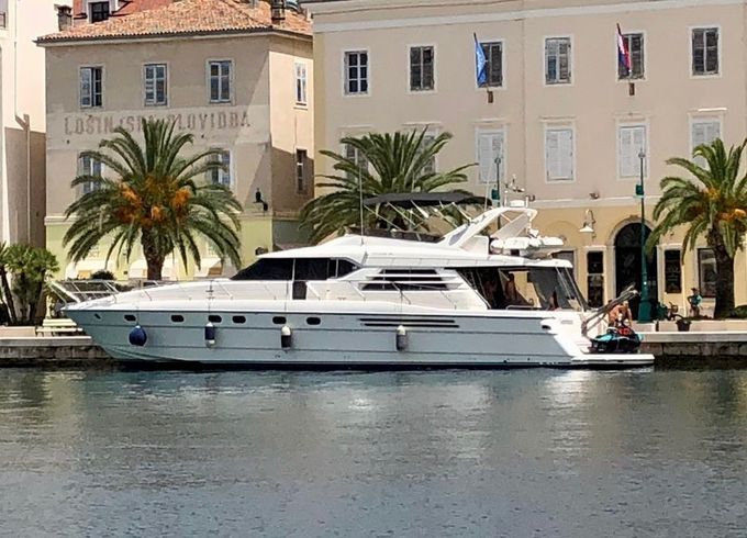 Princess 65 Fly