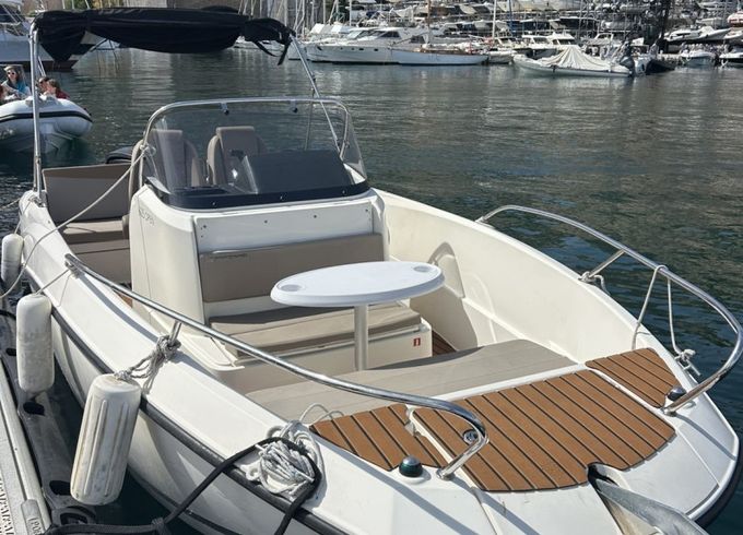 Quicksilver Activ 605 Open