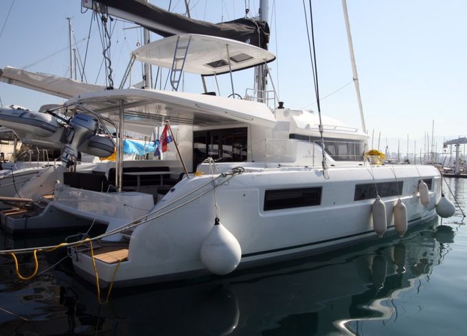 Lagoon 50