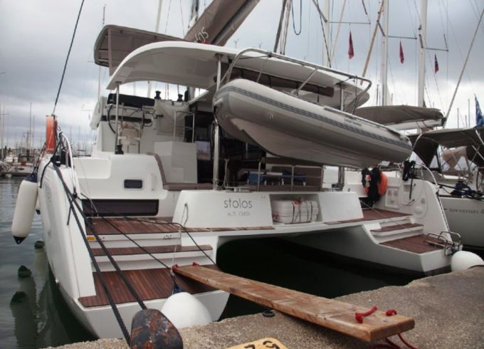 Lagoon 42