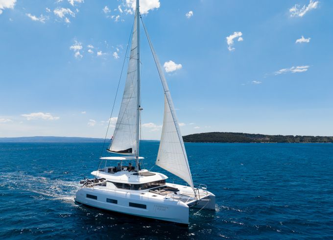 Lagoon 55
