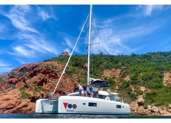 Lagoon 42