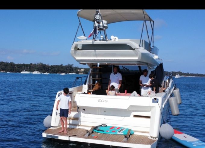 Ferretti 450 FLY