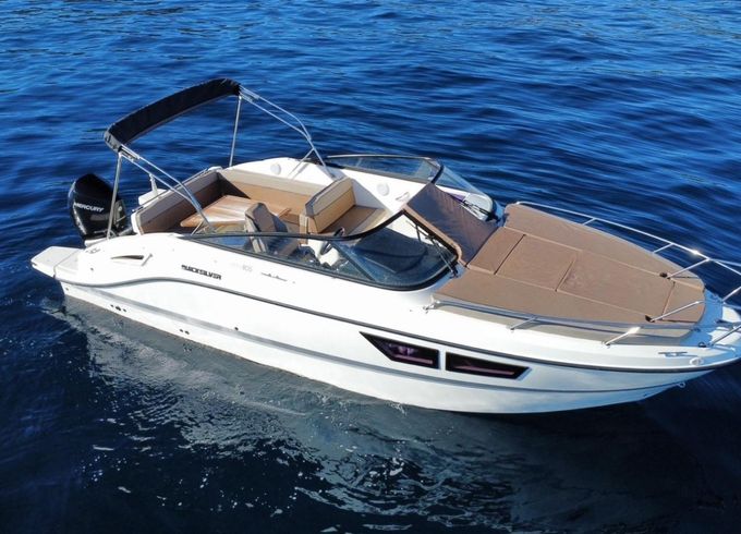 Quicksilver Activ 805 Cruiser