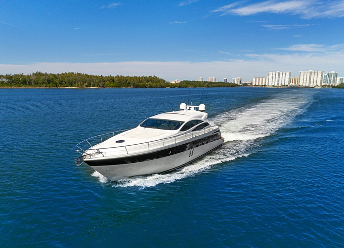 Pershing 62