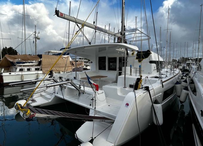 Lagoon 40