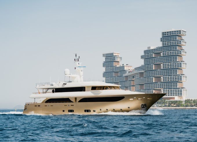 Luxury Motor Yacht B