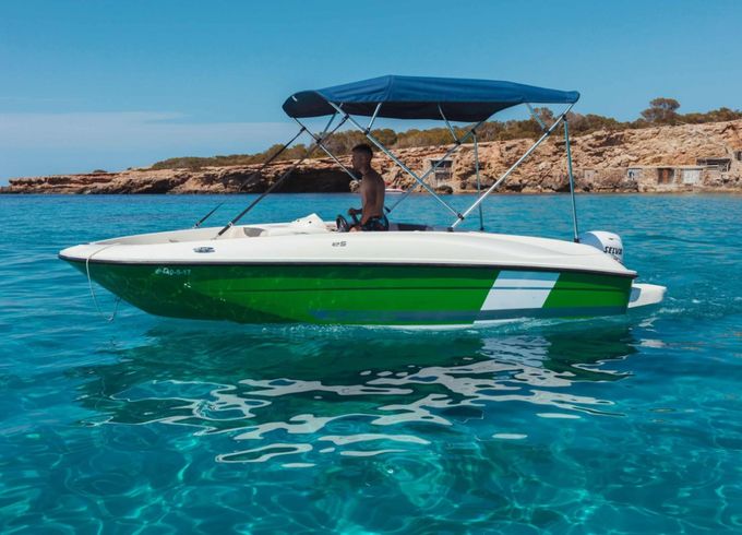 Bayliner Fantastic boat without license