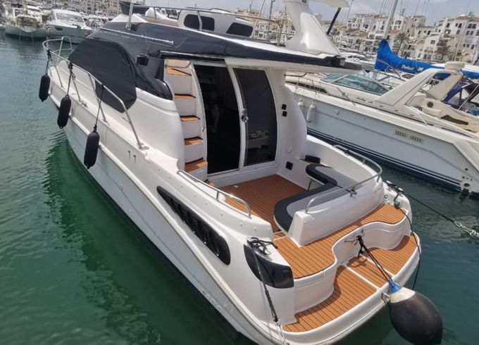 Sealine Statesman 330