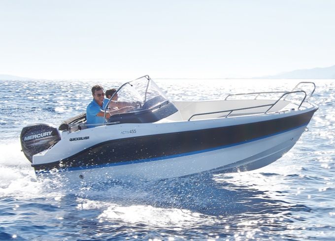 Quicksilver Activ 455 Open