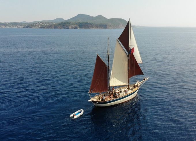 Ketch Aurique