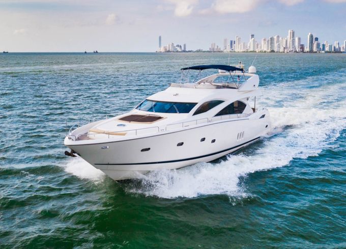 Sunseeker 82
