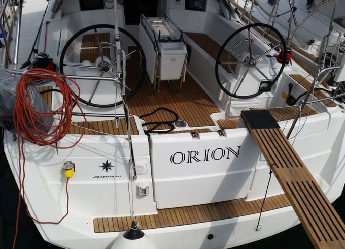 Jeanneau Sun Odyssey 379