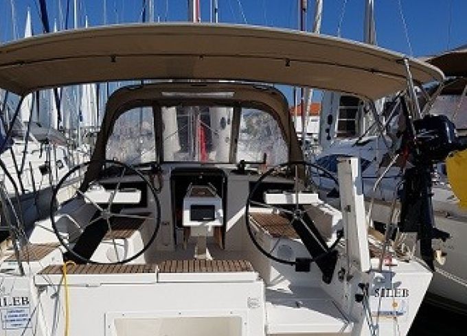 Dufour 360 Grand Large