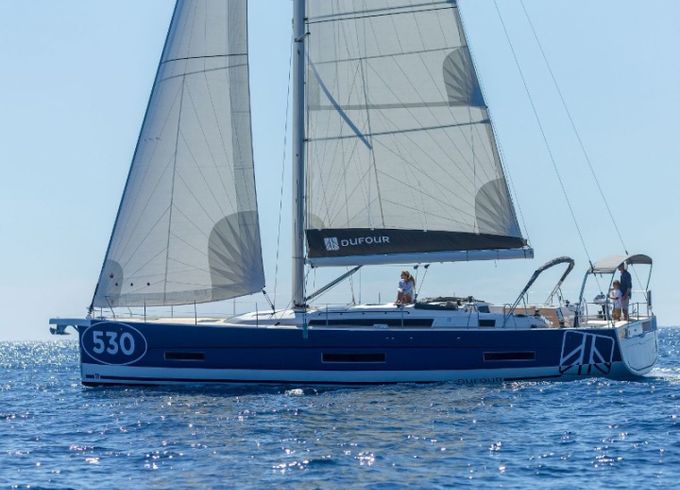 Dufour 530
