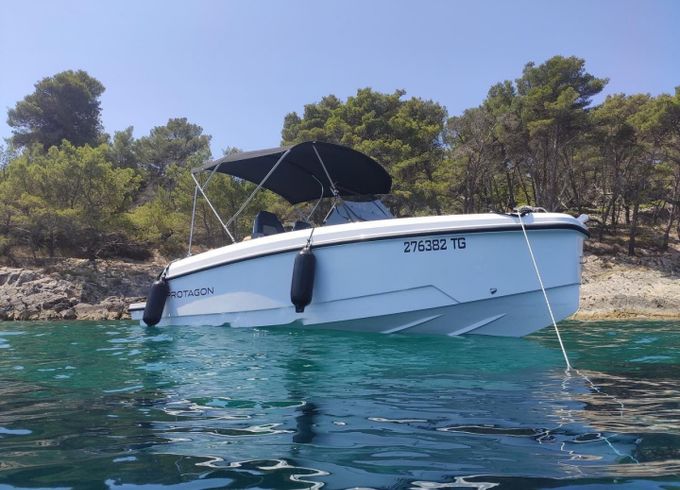 Protagon Yachts 20