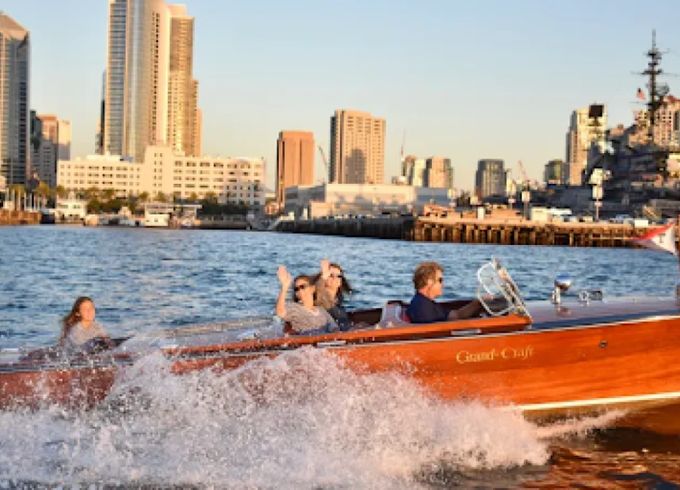 Chris Craft 25