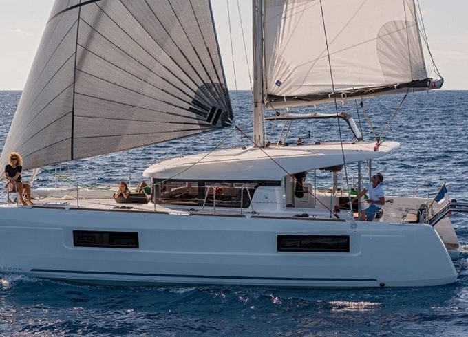 Lagoon 40