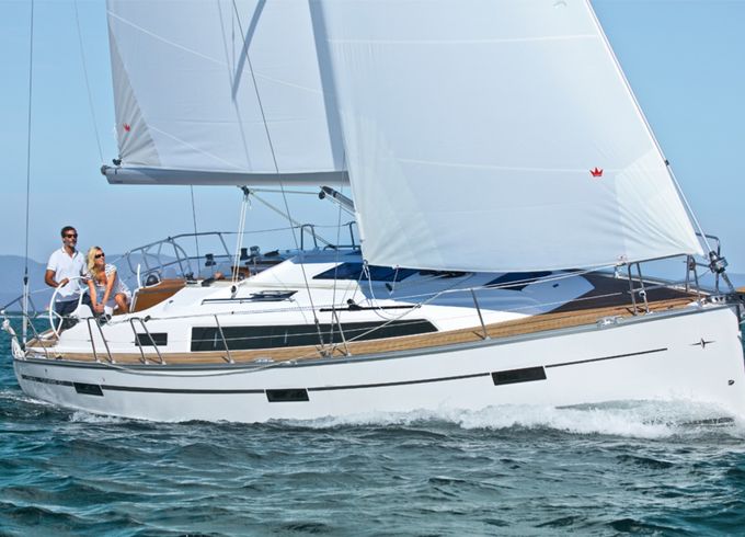 Bavaria Cruiser 37