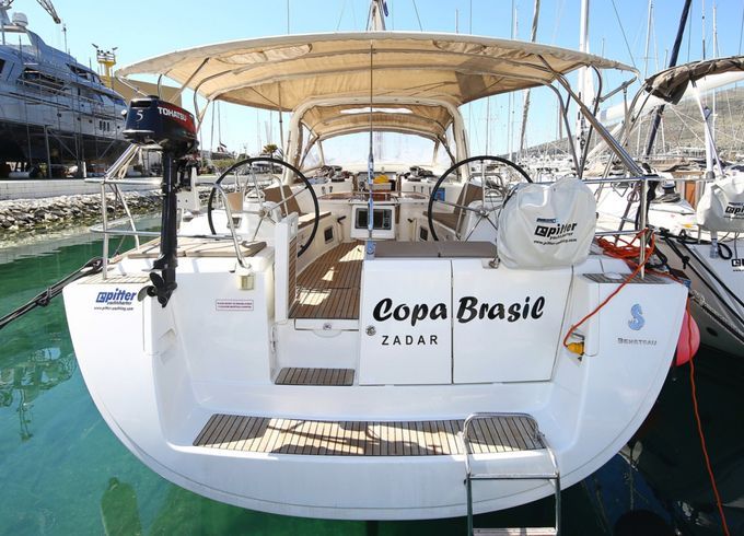 Bénéteau Oceanis 50 Family