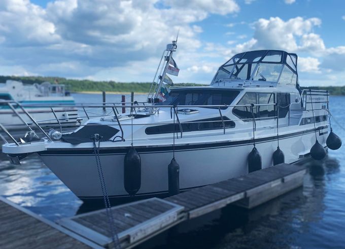 MY Gruno 38E