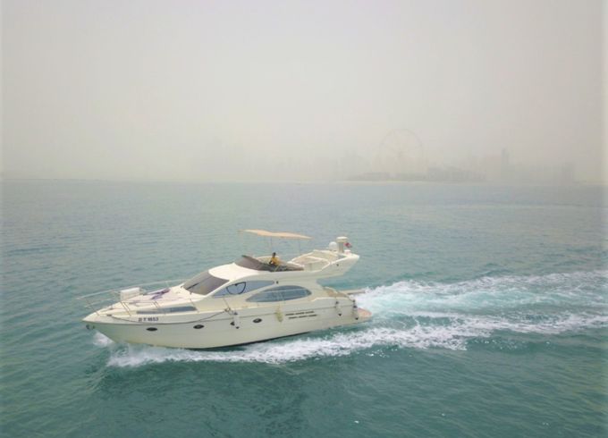 AZIMUT COZMO 50 FEET