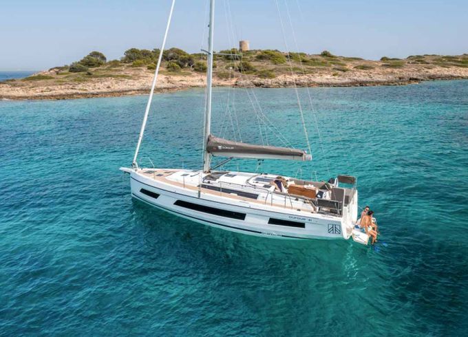 Dufour 41 Performance