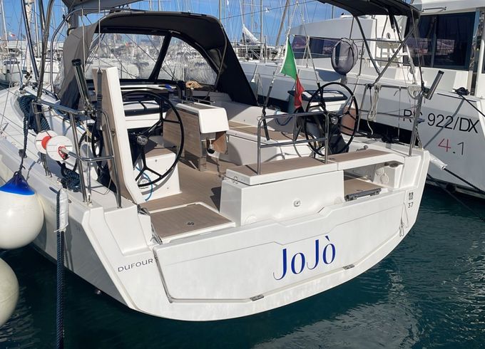 Dufour 37