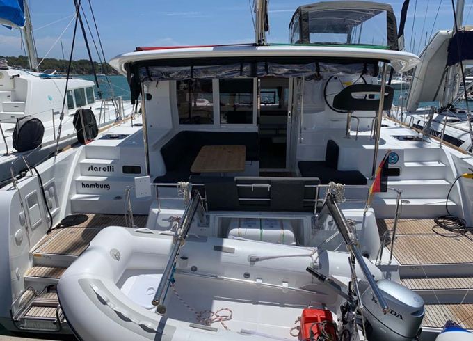 Lagoon 40