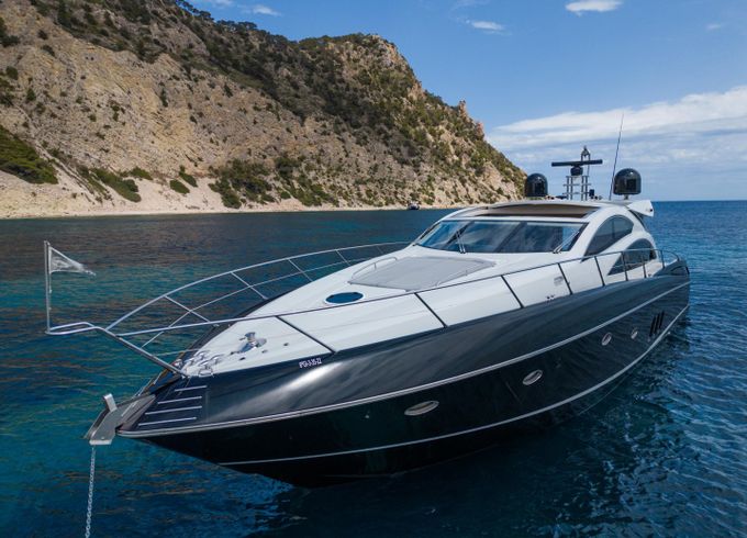 Sunseeker Predator 62