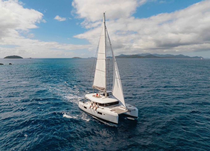 Lagoon 42