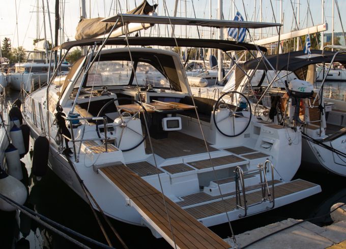 Bénéteau Oceanis 48