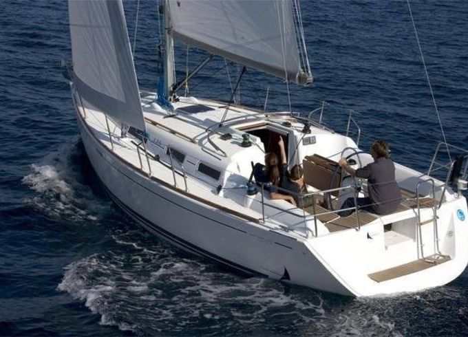 Dufour 325