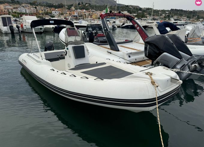 Almarine MaxiRib 5.85