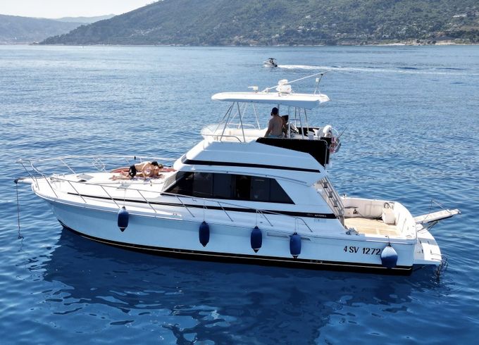 Riviera 43 open flybridge