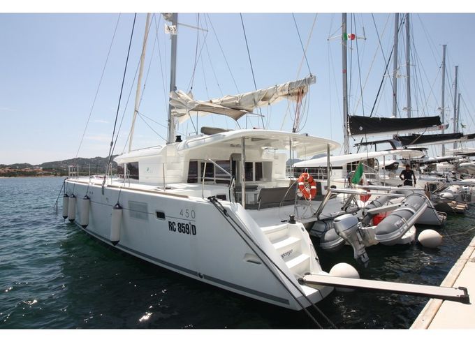 Lagoon 450 F
